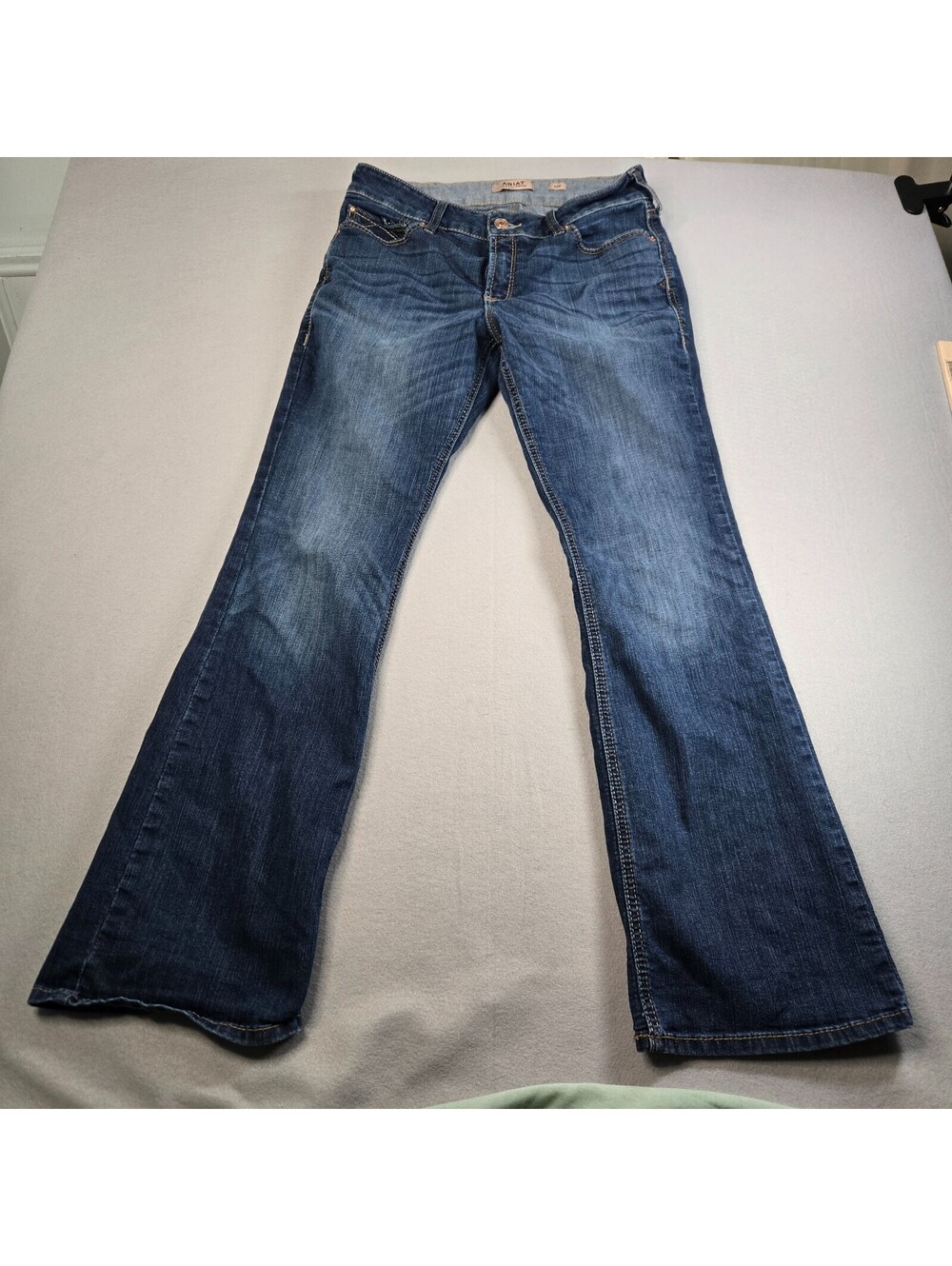 Women's Ariat R.E.A.L Perfect Rise Rosa Bootcut Jeans Size 32R Blue Denim Boot